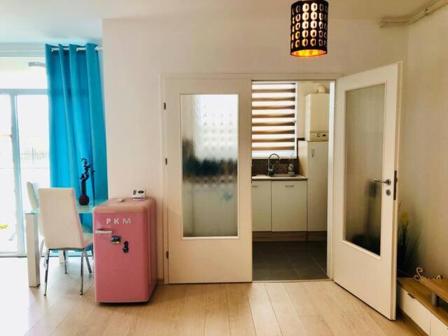 Joy City Stay Vivalia V4-5 Timişoara Exteriör bild